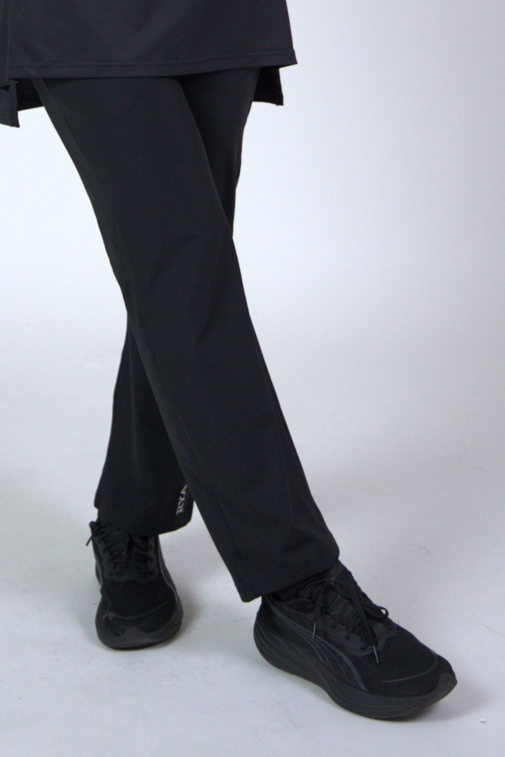 Modest Sport Pants (Black)
